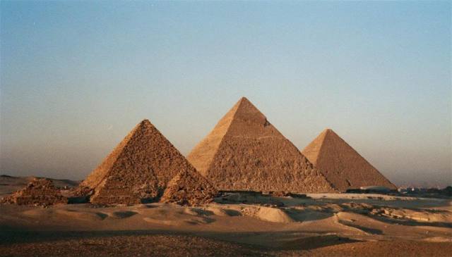 Giza GreatPyramids